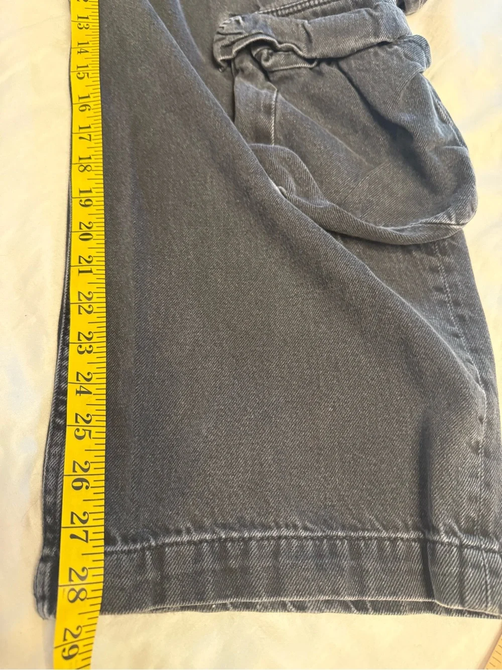 H&M baggy cargo jeans washed black wide leg women’s size 31/32 streetwear grunge